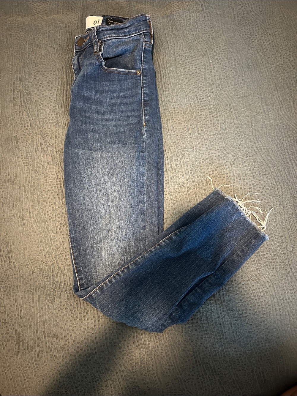Garage Frayed Hem Skinny Jeans